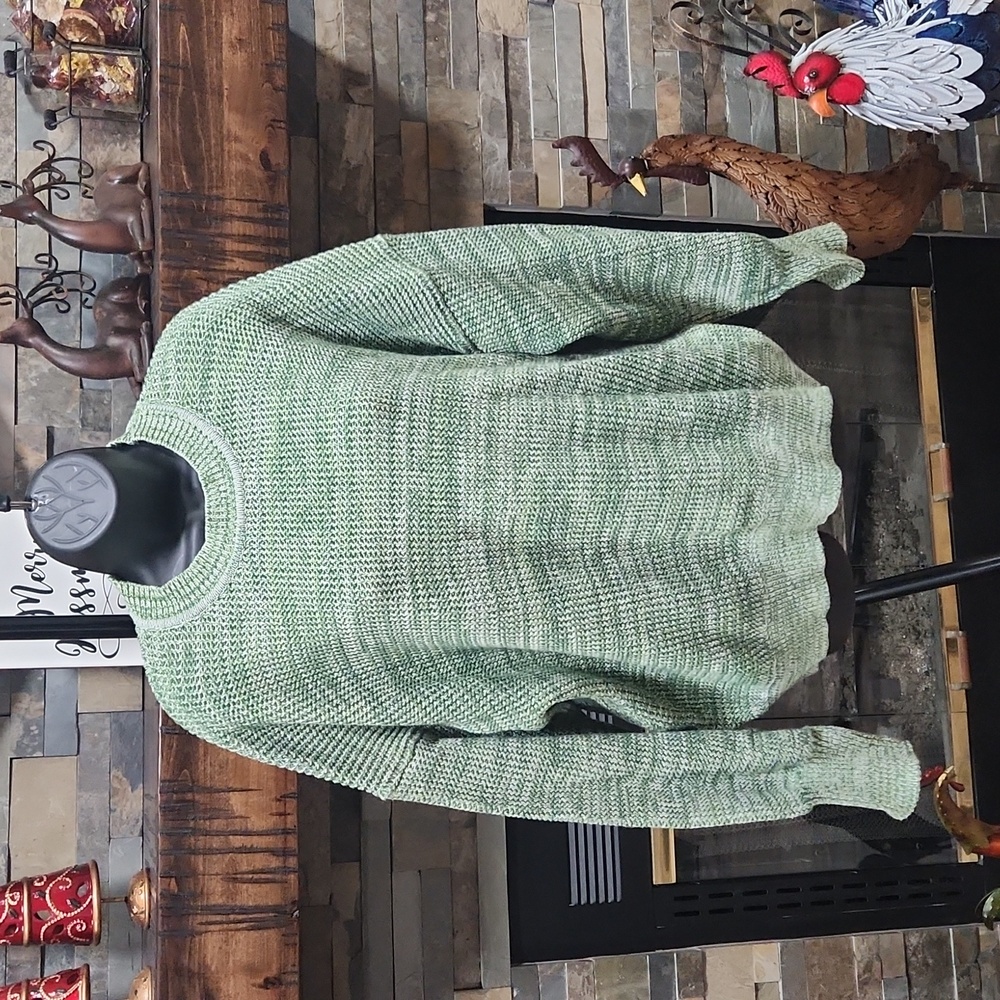 Ann Taylor Green Crew Neck Sweater
